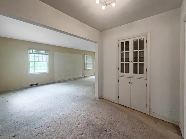 117 W Delaware AVE, Urbana, IL 61801