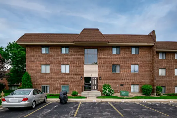 151 E Janata BLVD #2A, Lombard, IL 60148