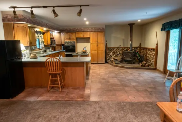 414 N 3rd AVE, Chenoa, IL 61726