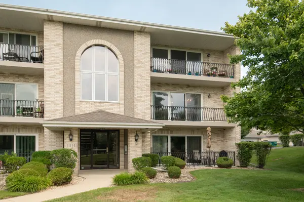 11113 Wisconsin CT #2D, Orland Park, IL 60467