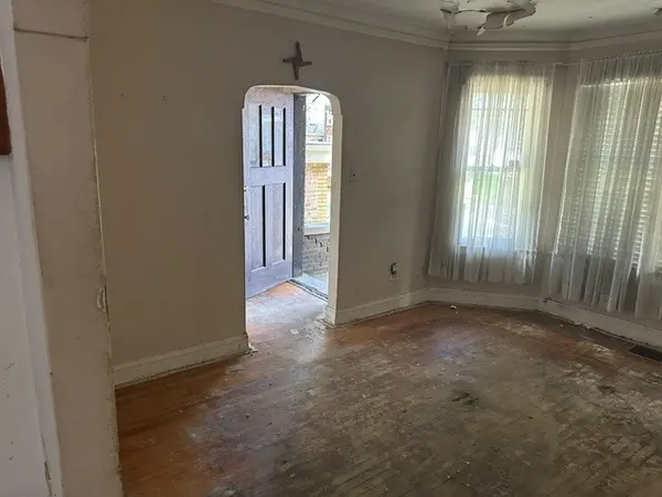3353 W 61st ST, Chicago, IL 60629