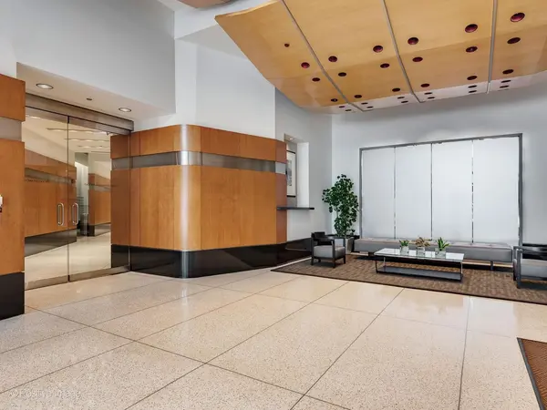 512 N MCCLURG CT #5002, Chicago, IL 60611