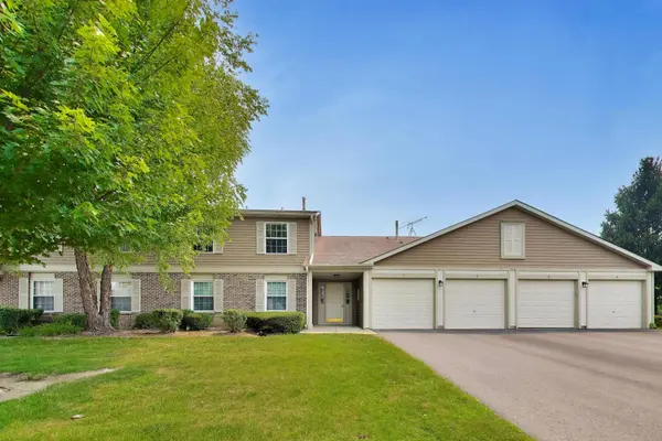 310 Crestview DR #A,  Wauconda,  IL 60084