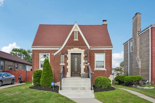 8641 S Constance AVE, Chicago, IL 60617
