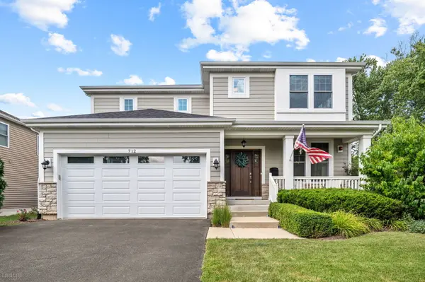 712 E Rockland RD,  Libertyville,  IL 60048