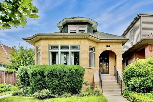 5829 N Mobile AVE, Chicago, IL 60646
