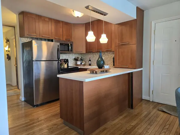 5544 E Lake DR #76-D, Lisle, IL 60532