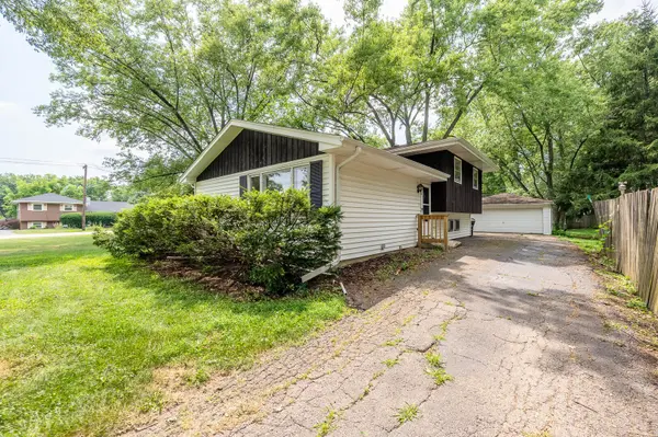 5850 Springside AVE, Downers Grove, IL 60516