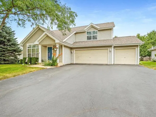 7426 Ashton Villa, Rockford, IL 61107