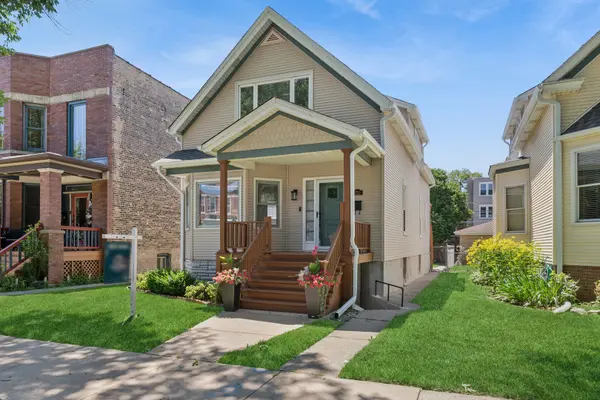 1735 W Farragut AVE, Chicago, IL 60640