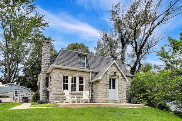 165 S Maple ST, Palatine, IL 60067