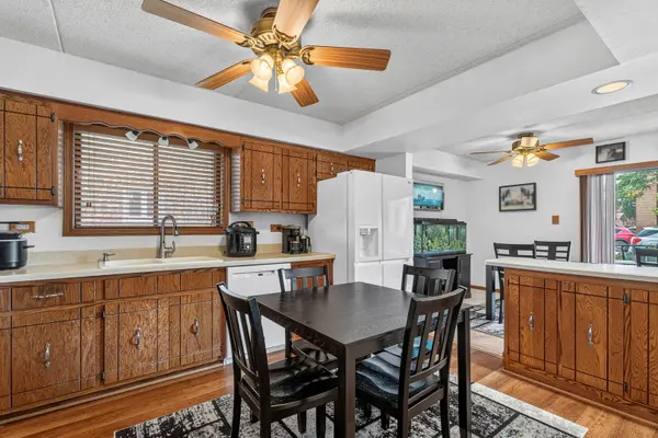 16820 81st AVE #1N, Tinley Park, IL 60477