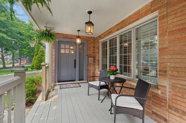 2034 Highland AVE, Wilmette, IL 60091