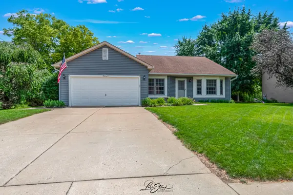 4609 W Glenbrook TRL, Mchenry, IL 60050