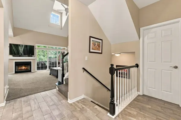55 Lakebreeze CT, Lake Zurich, IL 60047