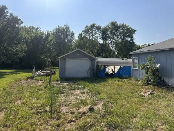 1199 Pershing RD, West Frankfort, IL 62896