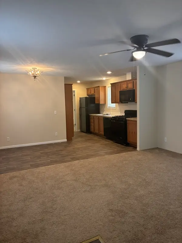 115 Carriage LN, Sauk Village, IL 60411