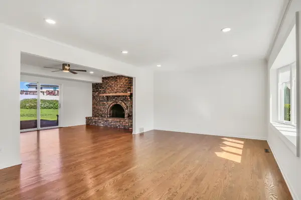 1430 W Jo Ann LN, Addison, IL 60101