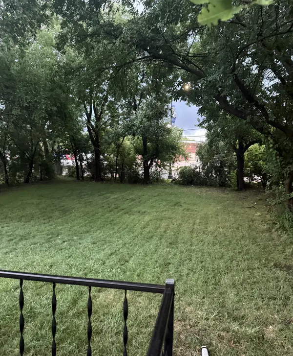 710 Algonquin AVE, Bensenville, IL 60106