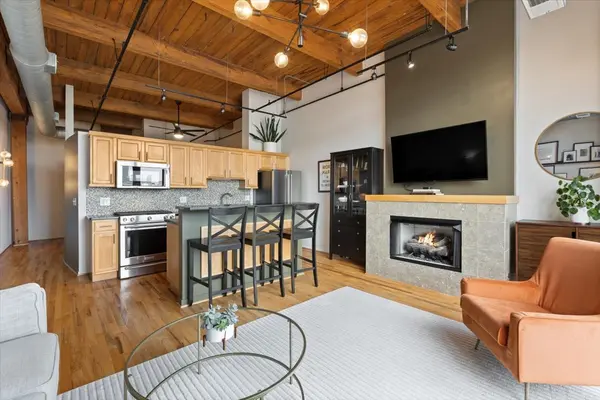1250 W Van Buren ST #704, Chicago, IL 60607