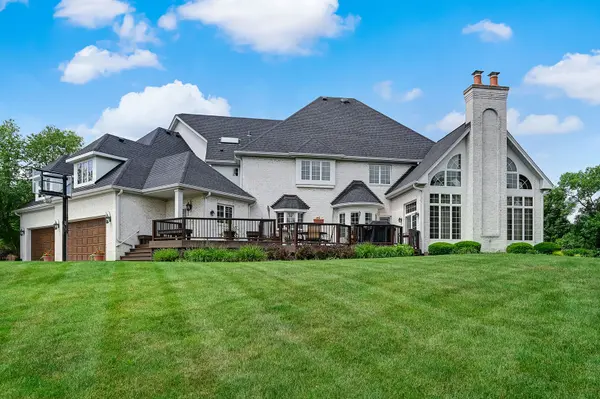 6430 Manor DR, Burr Ridge, IL 60527