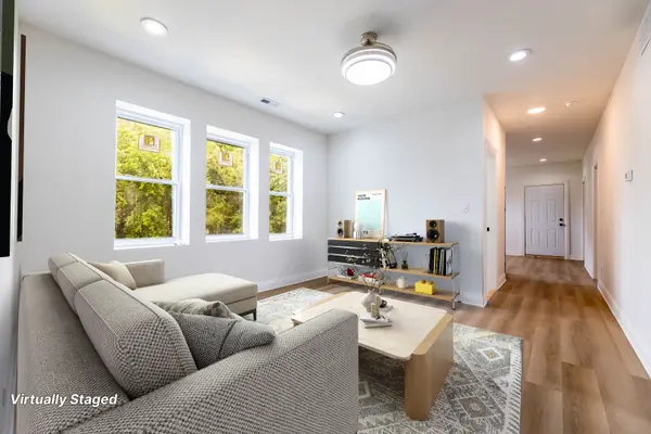 5203 S Peoria ST, Chicago, IL 60609
