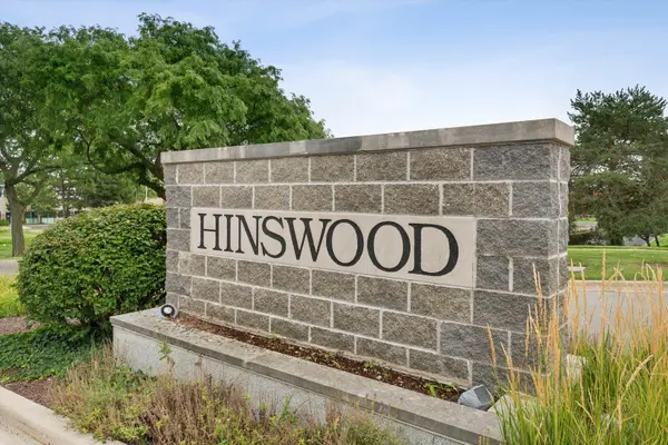 17W467 Portsmouth DR, Darien, IL 60561