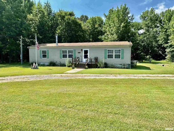 1409 W 5TH ST, West Frankfort, IL 62896