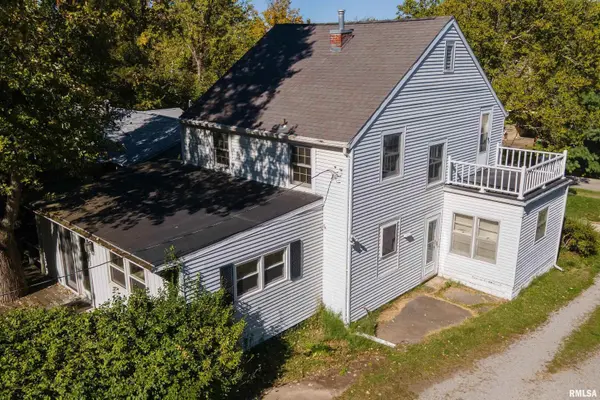 711 W ELM ST, Carbondale, IL 62901