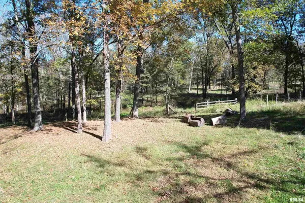 000 Lusk RD, Golconda, IL 62938
