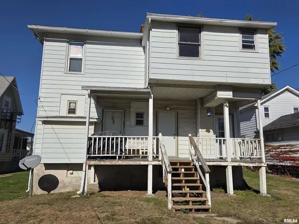 519 4TH AVE S, Clinton, IA 52732
