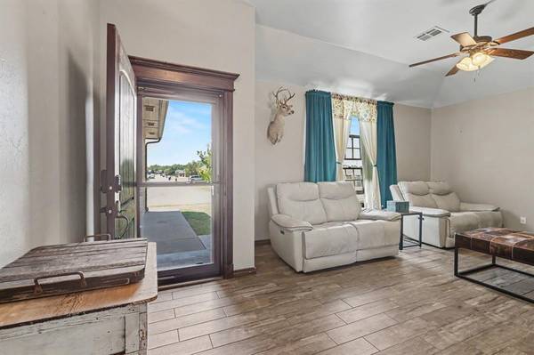3420 Arcadia DR, Yukon, OK 73099