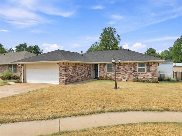 321 NE 12th ST, Newcastle, OK 73065