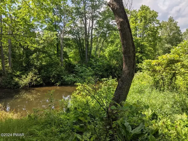 295 Railbed TRL, Kunkletown, PA 18058