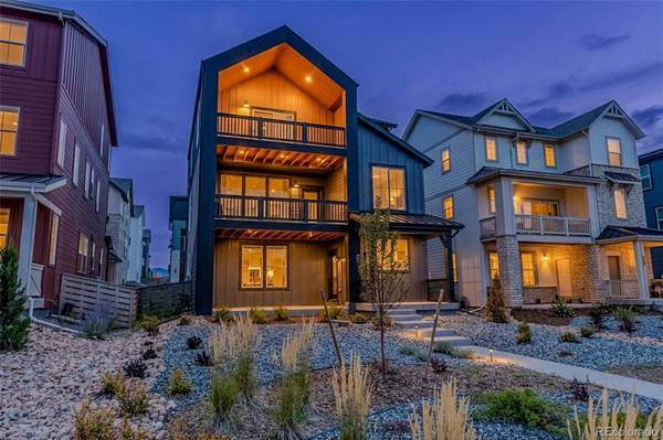 8858 Waterleaf LN, Littleton, CO 80125