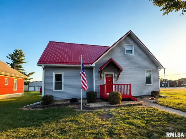 620 JACKSON ST, Warsaw, IL 62379