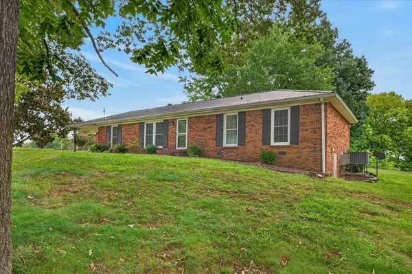 1866 Harriet Drive, Clarksville, TN 37040