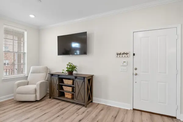 3107 Patcham Dr #201, Nolensville, TN 37135