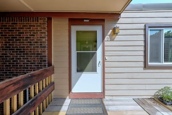 1500 E 10th A5,  Winfield,  KS 67156