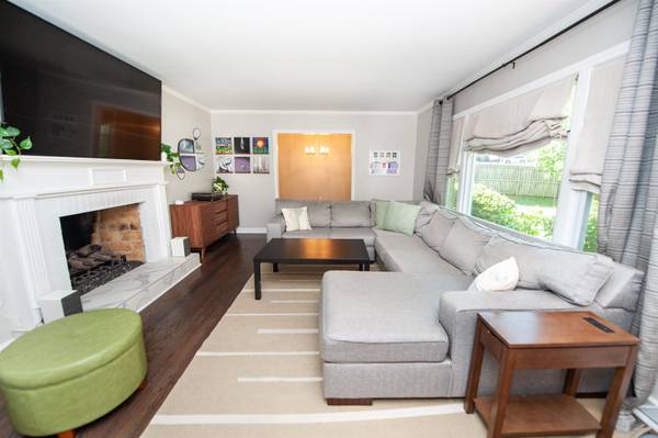 2 Selwyn DR, Greenville, SC 29615