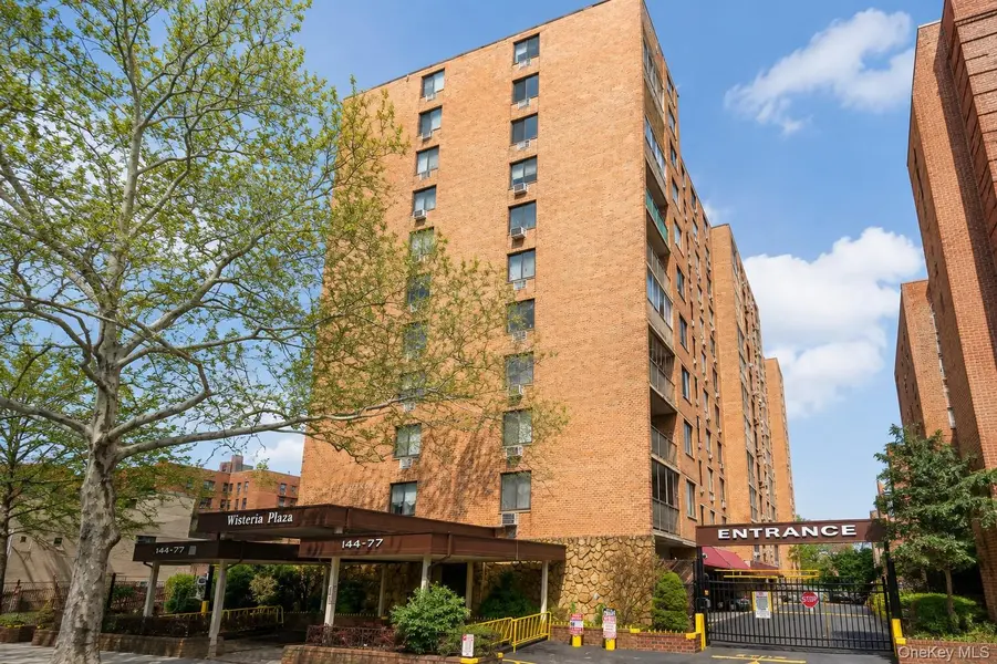 14477 Roosevelt AVE #8G, Flushing, NY 11354