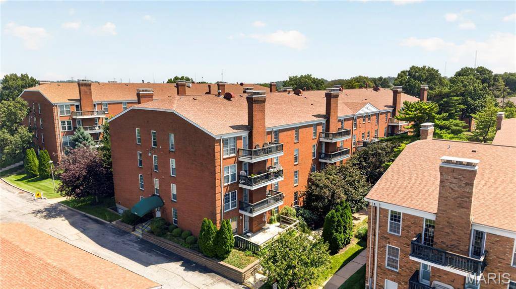 10367 Oxford Hill DR #18, St Louis, MO 63146