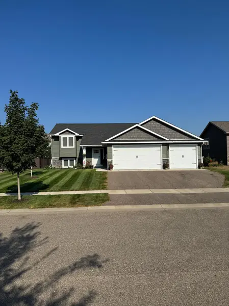 3177 Kingston ST, River Falls, WI 54022