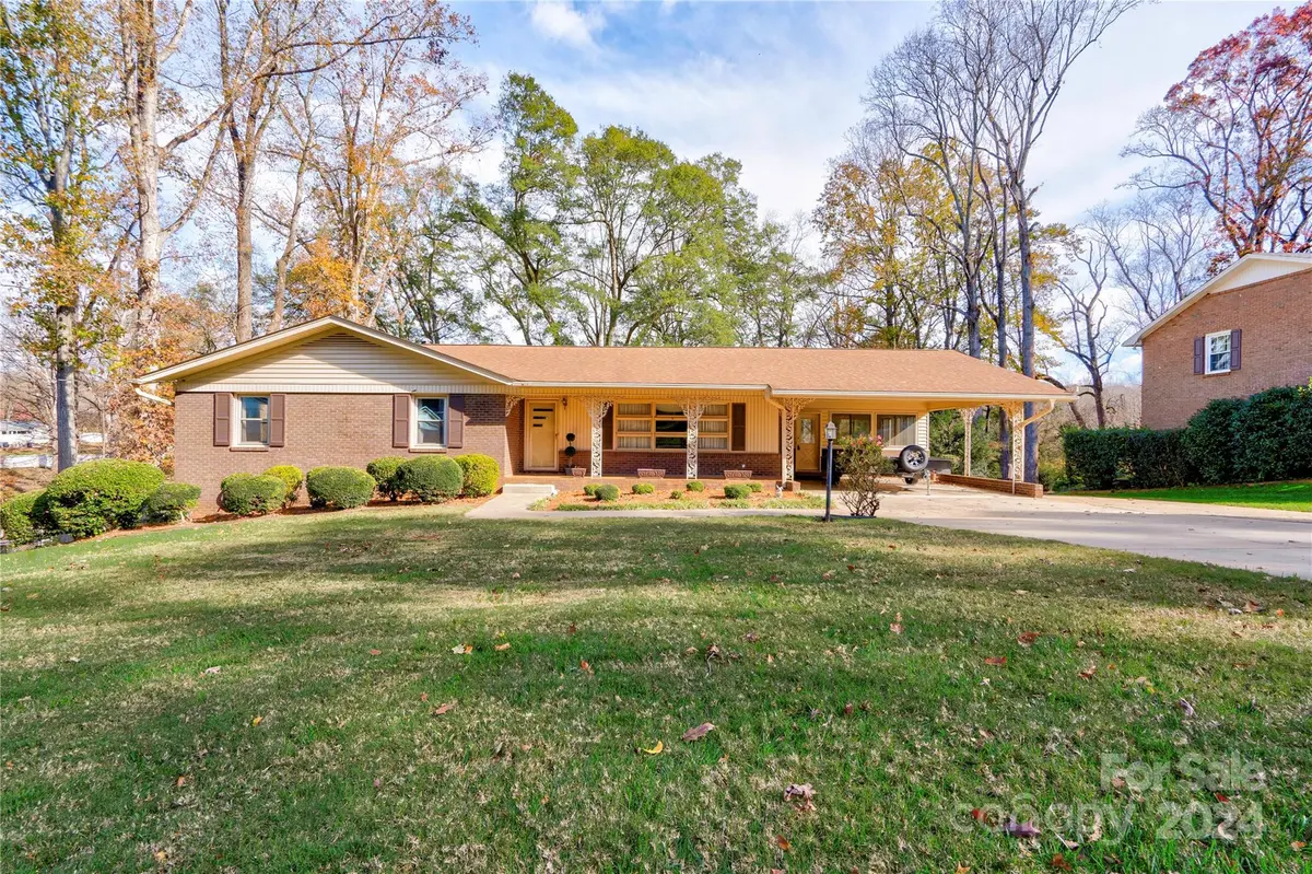 608 Hanover DR, Shelby, NC 28150