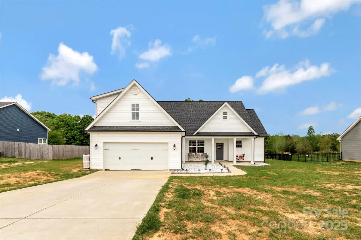 2119 Smith RD, Clover, SC 29710