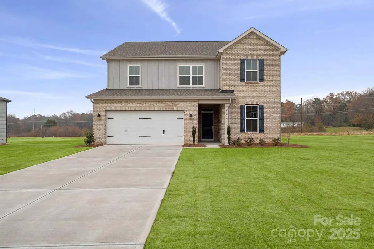 21040 Running Creek DR, Locust, NC 28097