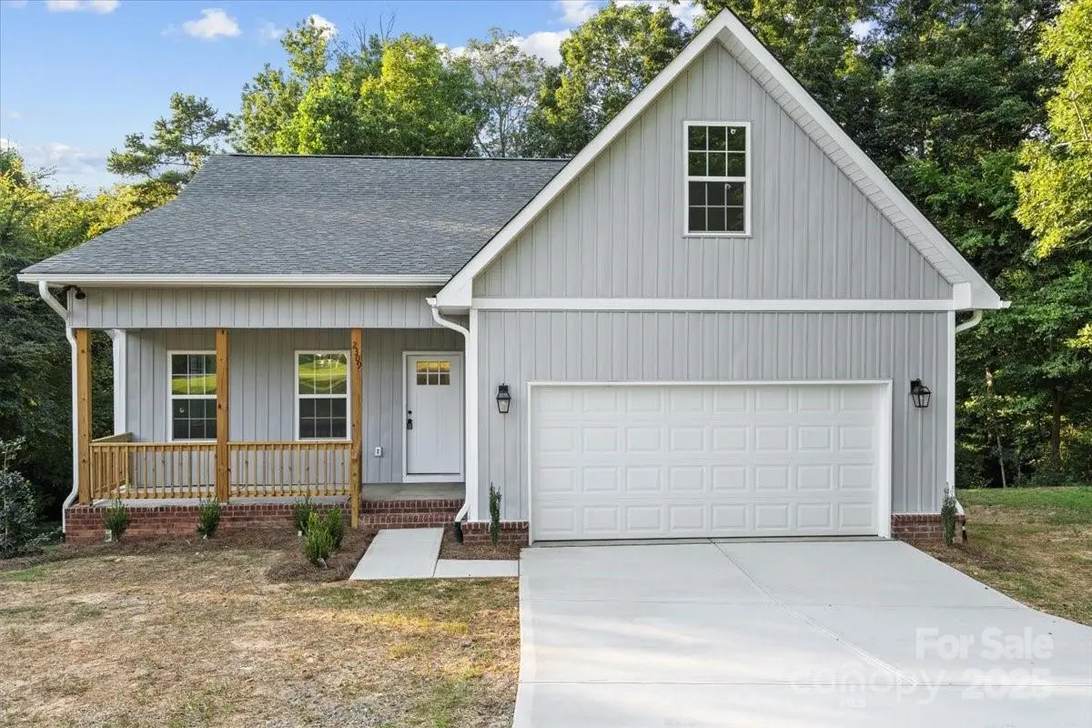 2309 Larkspur LN #54, Wingate, NC 28174