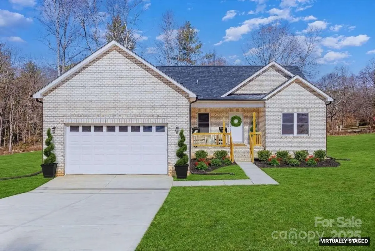 2385 Kool Park RD NE, Hickory, NC 28601