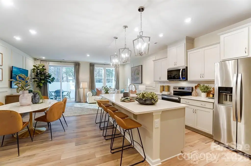 327 Laura Elizabeth LN, Clover, SC 29710
