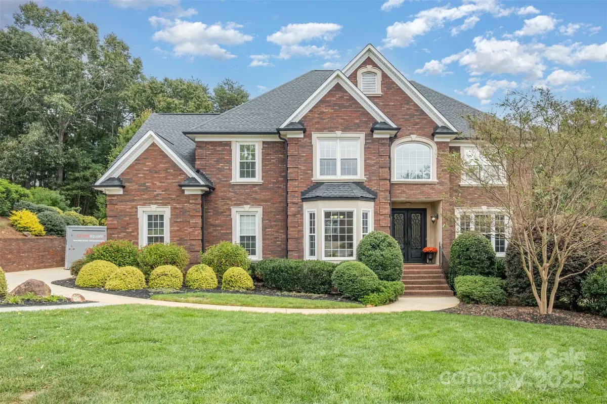 9231 Sanger CT, Harrisburg, NC 28075